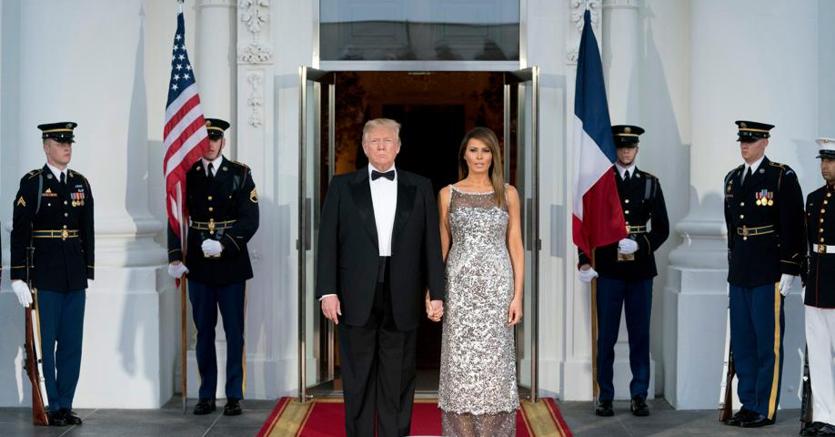 Donald e Melania Trump alla cena di stato con Emmanuel e Brigitte Macron